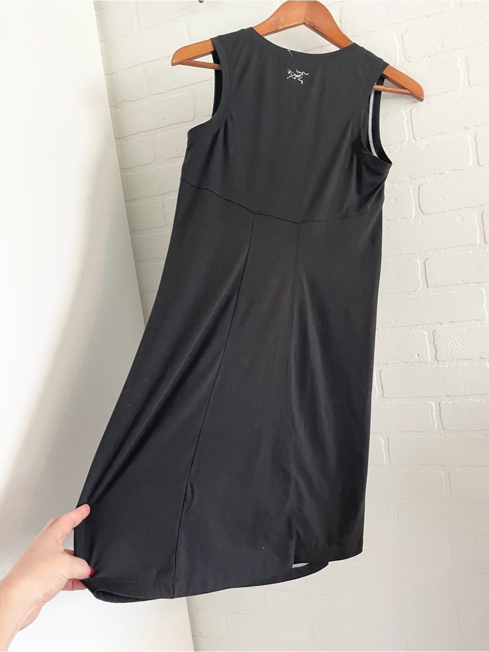 Arc’teryx Soltera Technical Stretch Mini Dress Hidden Zip Pocket Size S - Picture 12 of 14